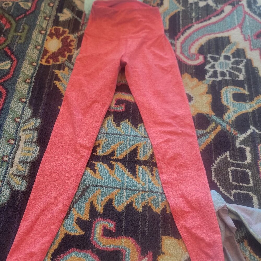 Beyond yoga bundle - Picture 6 of 16